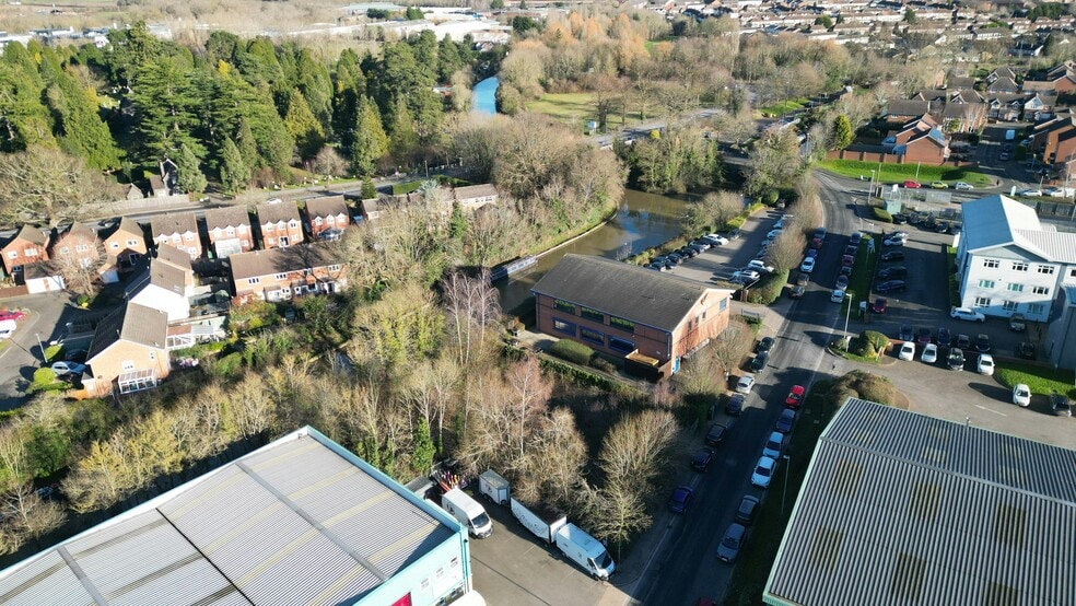 Budbrooke Rd, Warwick à vendre - Photo du bâtiment - Image 2 de 10