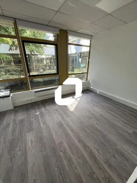 Industrial in Villepinte for lease - Interior Photo - Image 3 of 6