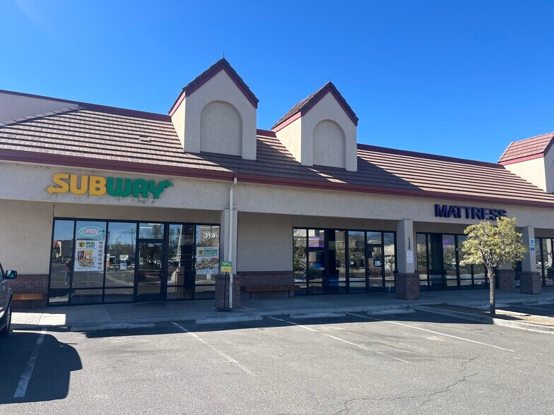 1328 US Highway 395 N, Gardnerville, NV à vendre - Photo du bâtiment - Image 2 de 24