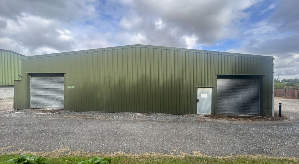 56 Trent Ln, Melbourne for lease - Primary Photo - Image 1 of 1