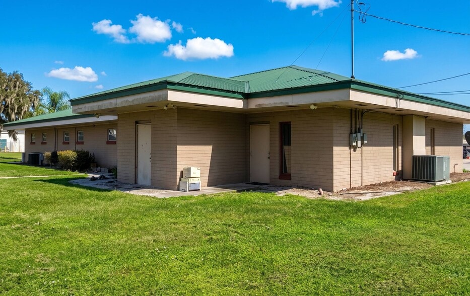 302 W Main St, Bowling Green, FL for sale - Building Photo - Image 3 of 51
