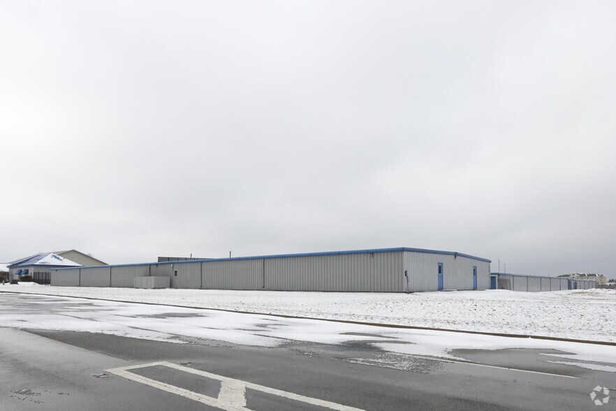 4300 Interstate Blvd, Loves Park, IL à vendre - Photo du bâtiment - Image 3 de 4