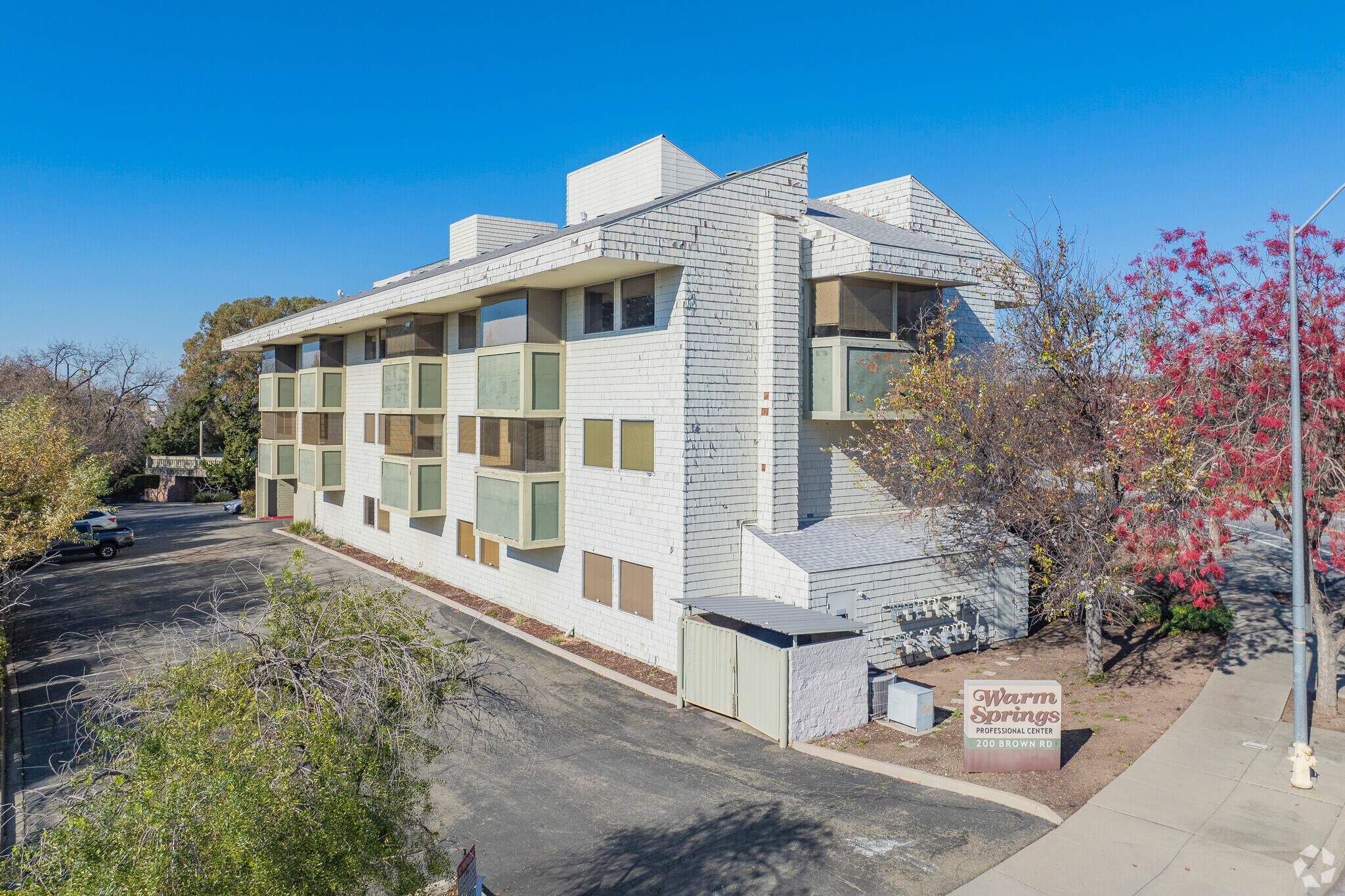 200 Brown Rd, Fremont, CA à louer Photo du bâtiment- Image 1 de 10