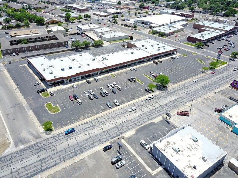 3701-3705 Olsen Blvd, Amarillo, TX for lease - Building Photo - Image 1 of 1