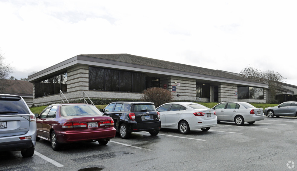 4740 Corridor Pl, Beltsville, MD for lease - Building Photo - Image 1 of 6