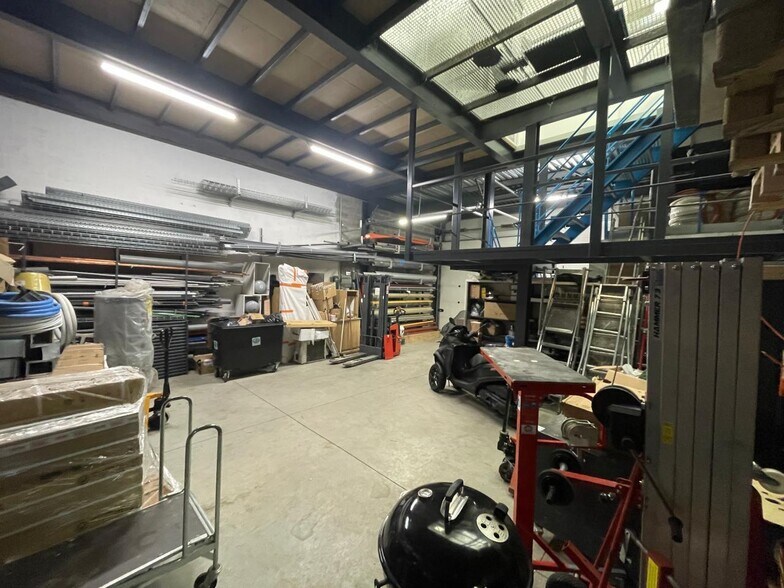 Flex in SAINT-OUEN-L'AUMONE for lease - Building Photo - Image 3 of 13