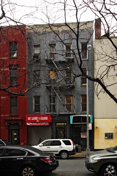 354 E 78th St, New York, NY à louer - Photo principale - Image 1 de 5
