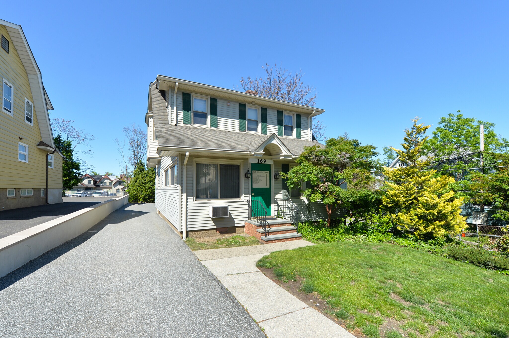 169 Dayton St, Ridgewood, NJ à vendre Photo du bâtiment- Image 1 de 11