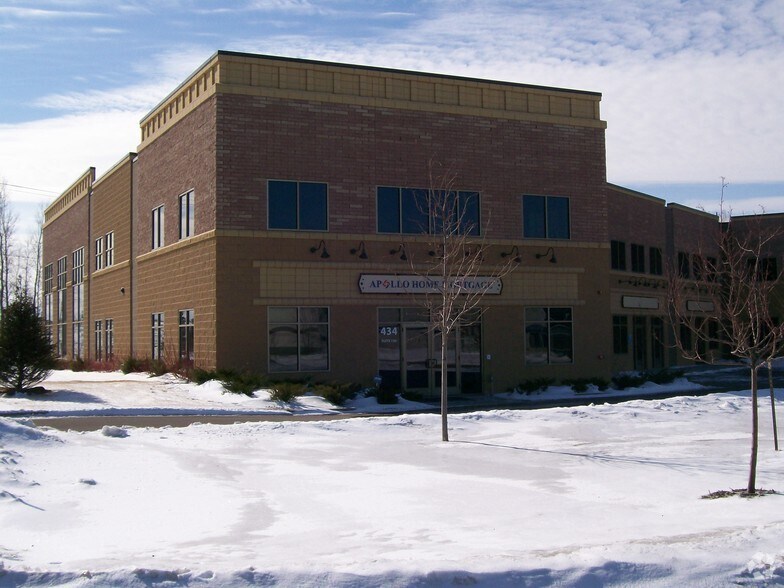 434 Hale Ave N, Oakdale, MN à louer - Photo du bâtiment - Image 2 de 20