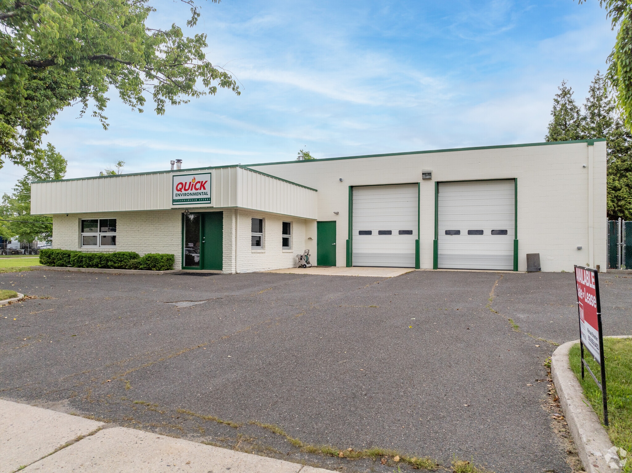 61 Cunningham Ave, Hamilton, NJ for sale Primary Photo- Image 1 of 16
