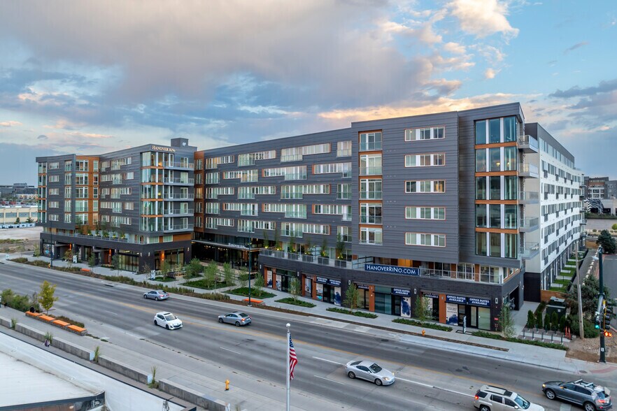 2950 Brighton Blvd, Denver, CO à louer - Photo du bâtiment - Image 2 de 21
