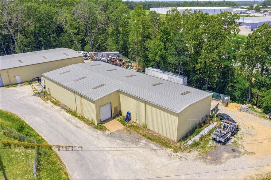 1601 W Hundred Rd, Chester, VA for sale - Building Photo - Image 2 of 24