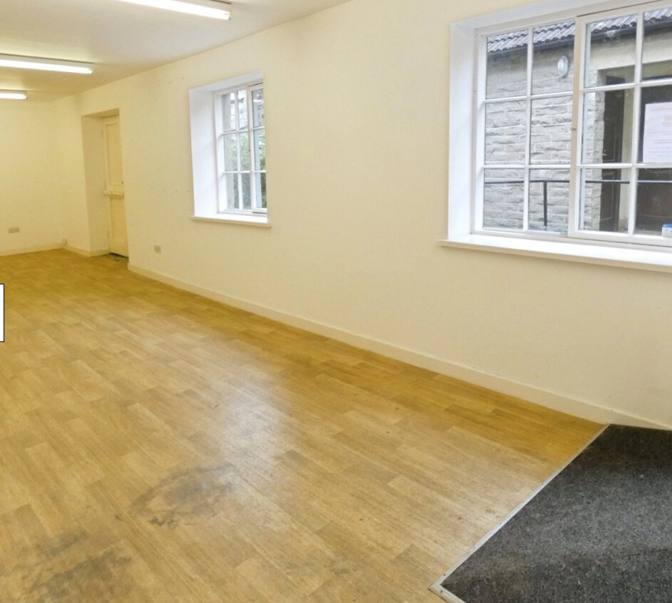 2 Kelberdale Court, Leyburn for lease Interior Photo- Image 1 of 6