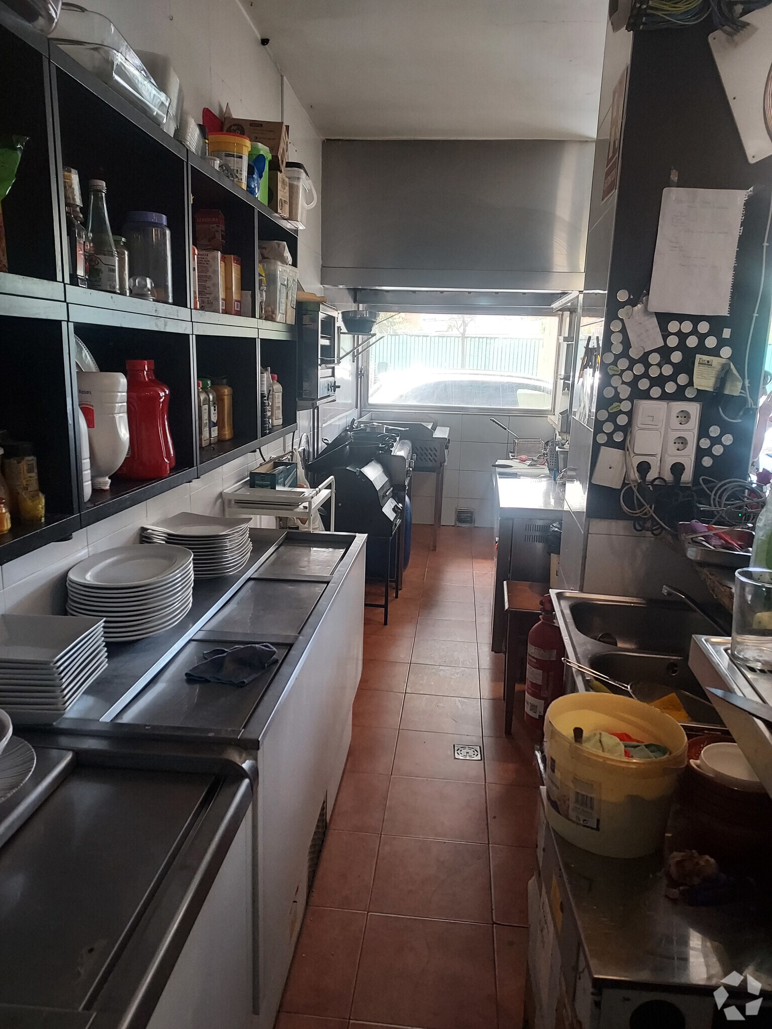 Multifamily in Madrid, Madrid for sale Interior Photo- Image 1 of 2