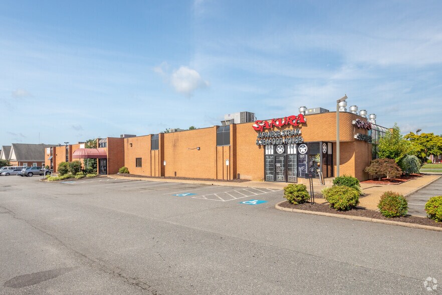 4540 Plank Rd, Fredericksburg, VA à vendre - Photo du bâtiment - Image 1 de 5