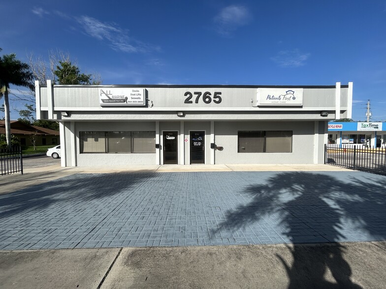 2765 Tamiami Trl, Port Charlotte, FL for lease - Building Photo - Image 1 of 5