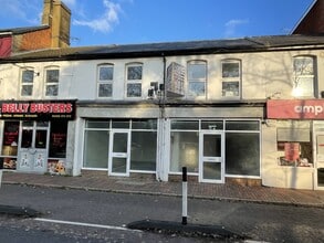 73-75 Lynchford Rd, Farnborough à louer Photo intérieure- Image 1 de 3