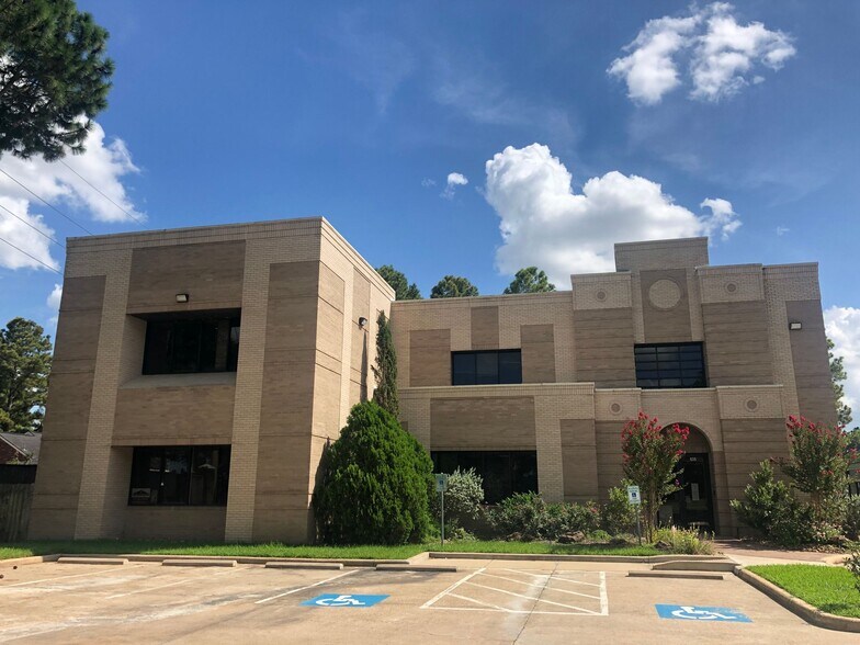 535 E Fernhurst Dr, Katy, TX for lease - Building Photo - Image 1 of 9