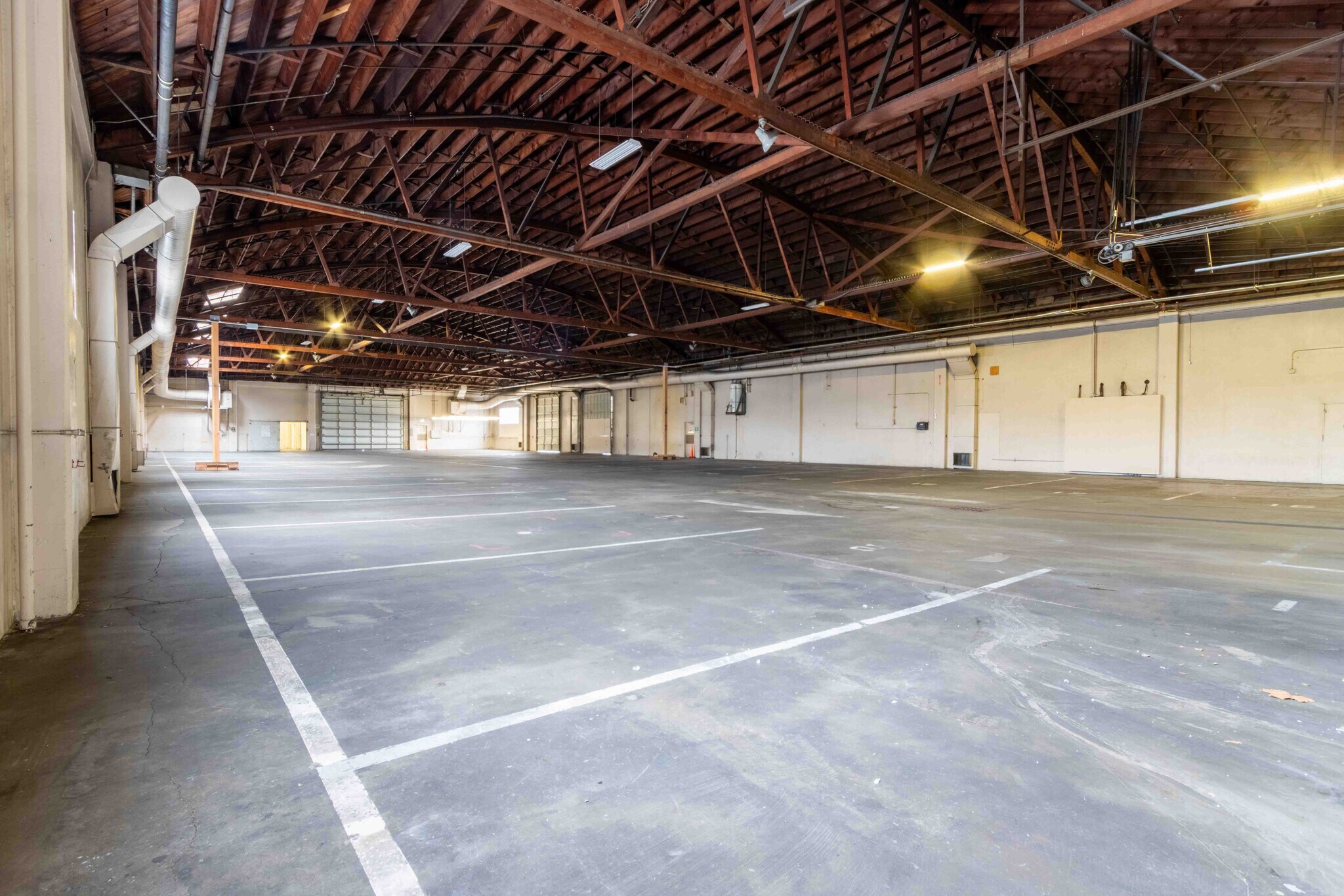 610-690 Brannan St, San Francisco, CA for lease Building Photo- Image 1 of 4