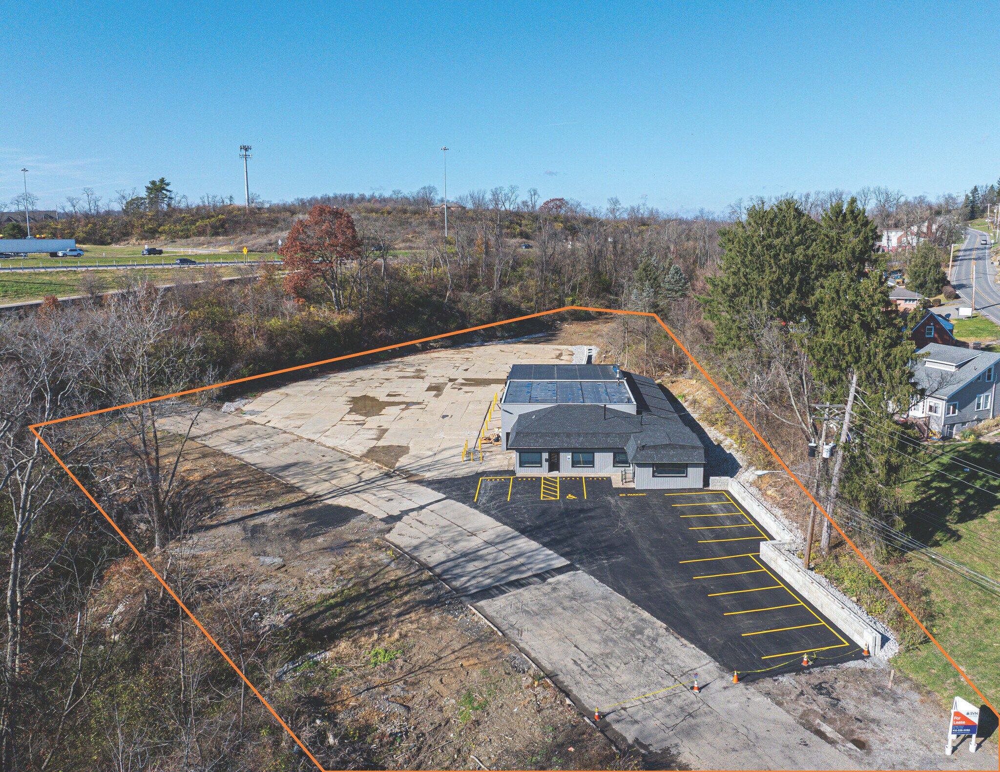 5000 Steubenville Pike, McKees Rocks, PA à louer Photo principale- Image 1 de 17