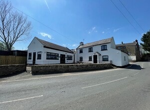 45 Warmfield Ln, Wakefield for lease Building Photo- Image 1 of 3