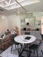 713 2nd St, League City, TX for lease Interior Photo- Image 2 of 15