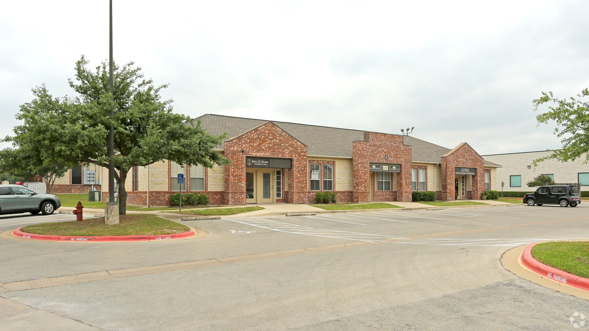 595 Round Rock West, Round Rock, TX for lease Primary Photo- Image 1 of 13