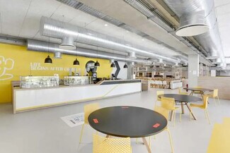 Plus de détails pour 11 Avenue Dubonnet, Courbevoie - Bureau à louer