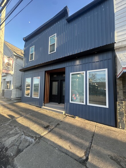 1079 Wyoming Ave, Exeter, PA for sale - Building Photo - Image 2 of 40