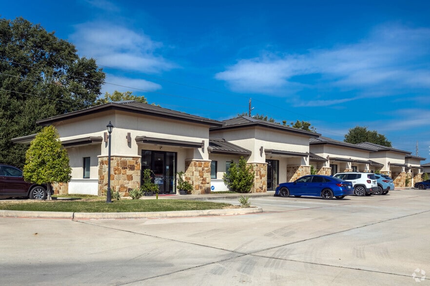 4701 FM 2920 Rd, Spring, TX for sale - Primary Photo - Image 1 of 2