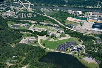 Plus de détails pour Union Carbide Drive and Science Park Drive, South Charleston, WV - Terrain à louer