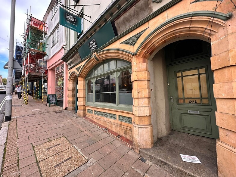 122A Fore St, Exeter à louer - Photo du bâtiment - Image 2 de 7