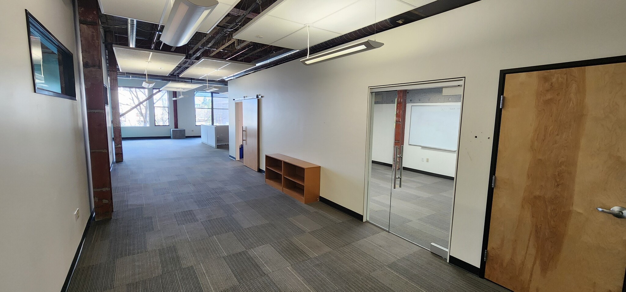 44 W Broadway, Eugene, OR à louer Photo intérieure- Image 1 de 6