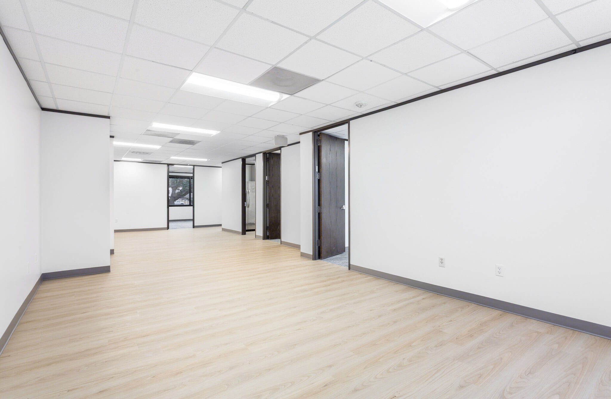 4005 Banister Ln, Austin, TX à louer Photo intérieure- Image 1 de 7