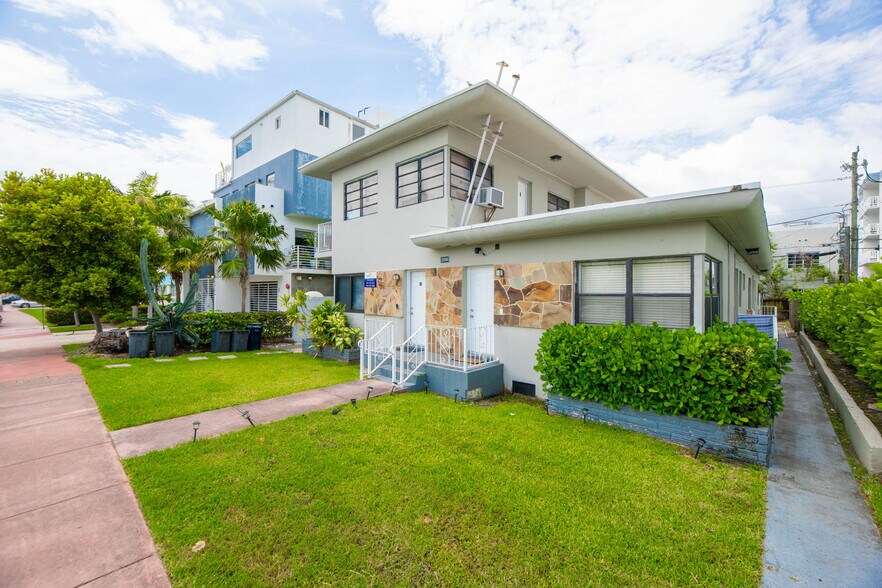 1980 Biarritz Dr, Miami Beach, FL à vendre - Photo du bâtiment - Image 3 de 32