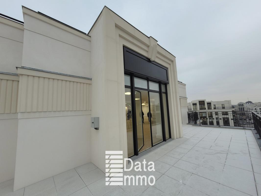 7 Rue D'Ariane, Chessy for lease Building Photo- Image 1 of 8