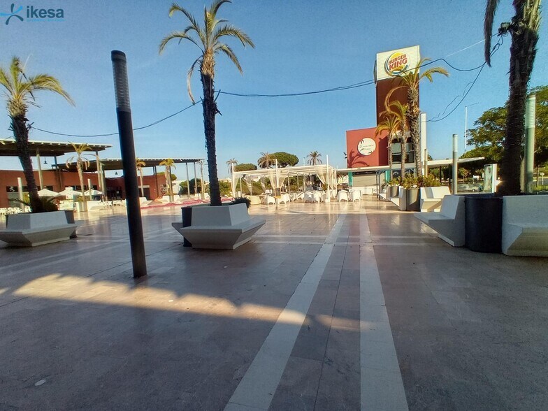 Retail in Punta Umbría, Huelva for sale - Building Photo - Image 2 of 6