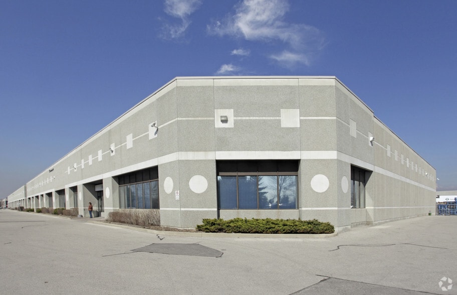 19 Armthorpe Rd, Brampton, ON for sale - Primary Photo - Image 1 of 1