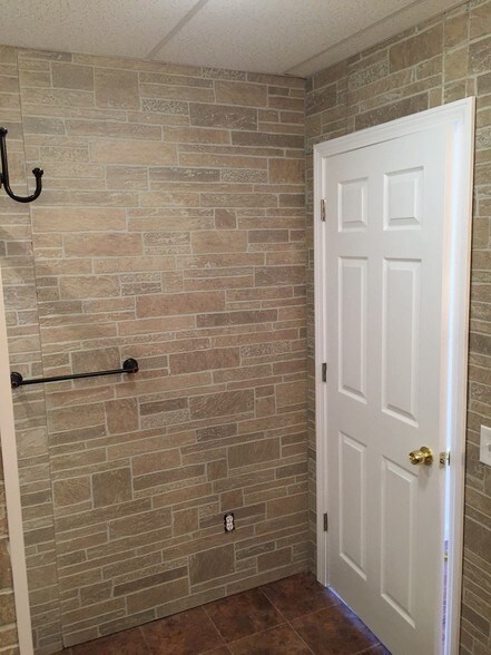 259 Quincy St, Boston, MA à vendre - Photo intérieure - Image 2 de 17