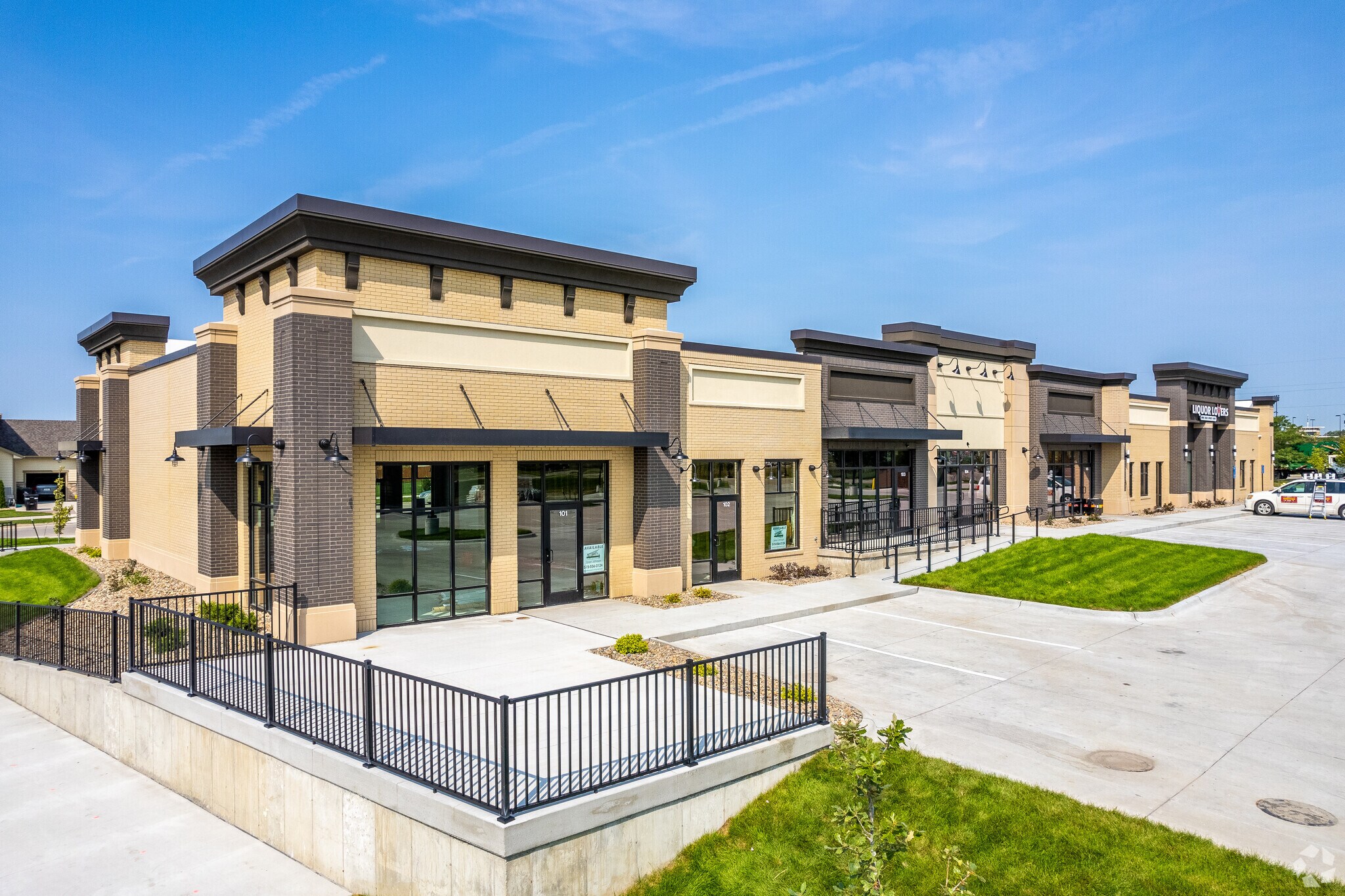 1510 S Ankeny Blvd, Ankeny, IA for lease Building Photo- Image 1 of 11