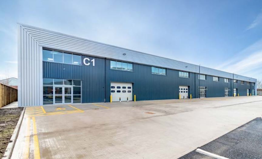 Manor Ln, Crewe à vendre - Photo principale - Image 1 de 6