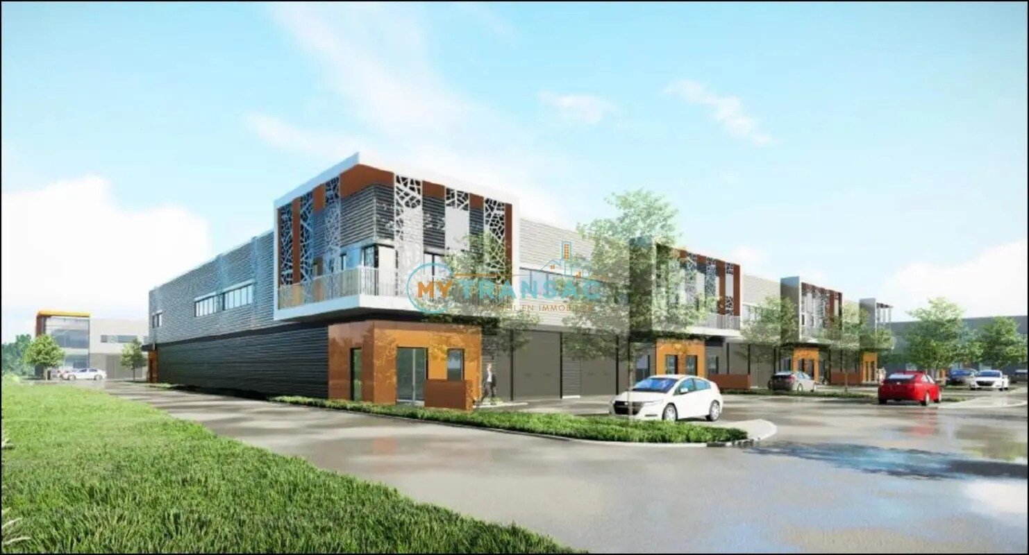 Flex in Courtry for sale Building Photo- Image 1 of 14