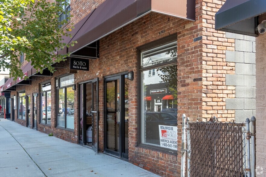 320 Raritan Ave, Highland Park, NJ à louer - Photo du bâtiment - Image 3 de 7
