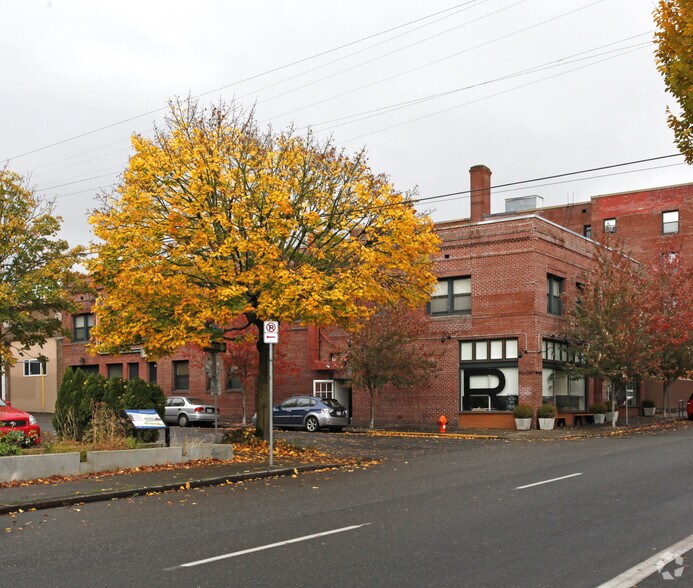 1403-1407 SE Belmont St, Portland, OR à vendre - Photo du bâtiment - Image 2 de 3