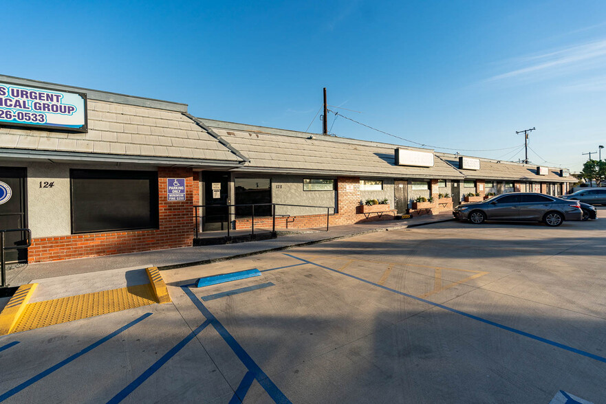 120 S Montebello Blvd, Montebello, CA for lease - Building Photo - Image 2 of 8