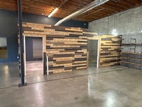 1706 E Curry Rd, Tempe, AZ for lease Interior Photo- Image 2 of 14