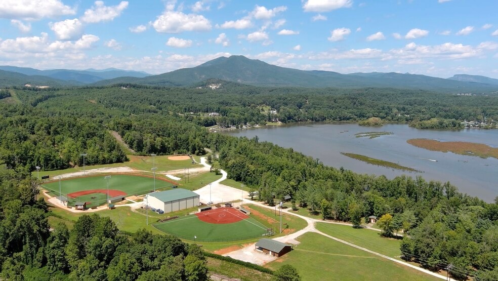 3645 Yancey Rd, Marion, NC for sale - Building Photo - Image 1 of 38
