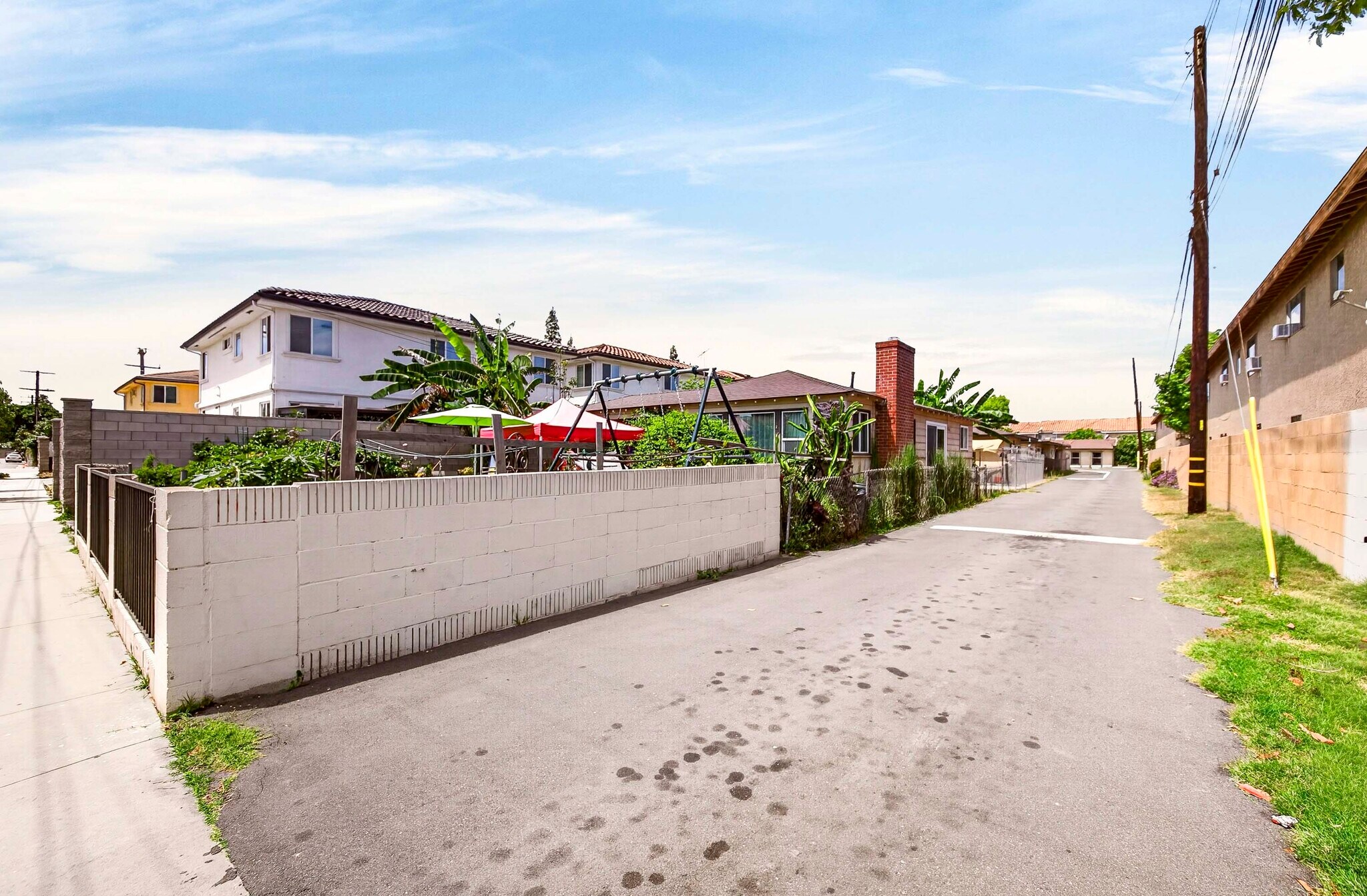15013 Indiana Ave, Paramount, CA à vendre Photo principale- Image 1 de 9