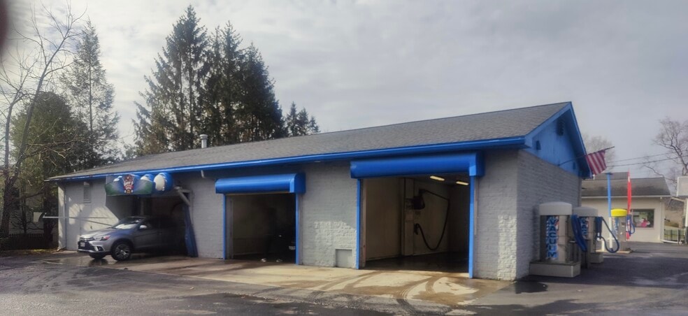 536-538 Main St, Oneonta, NY à vendre - Photo du bâtiment - Image 3 de 4