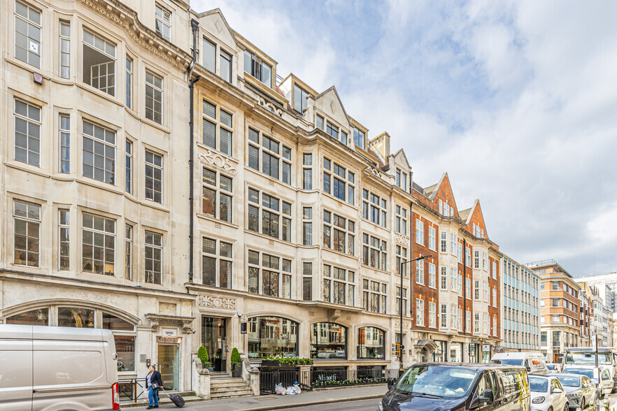 75-77 Margaret St, London for lease - Primary Photo - Image 1 of 6